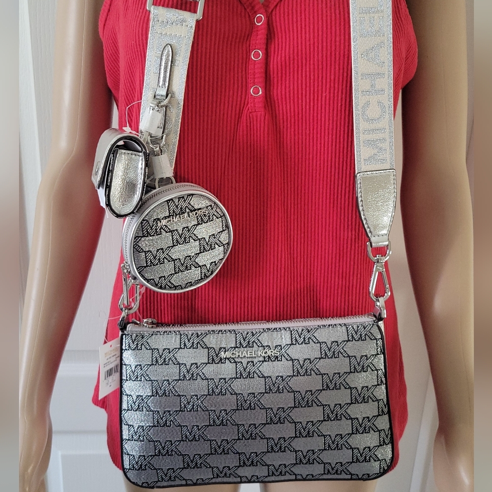 NWT Jet Set Metallic Logo Jacquard Crossbody Bag with Case for Apple Airpods Pro